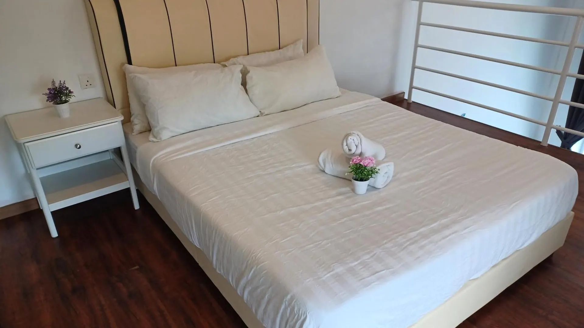 Apartment Sy Staycation - Studio Bayan Lepas